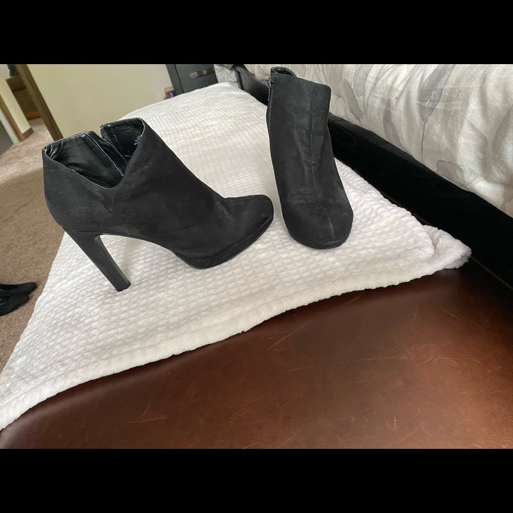 Nine West High heel boot shoe